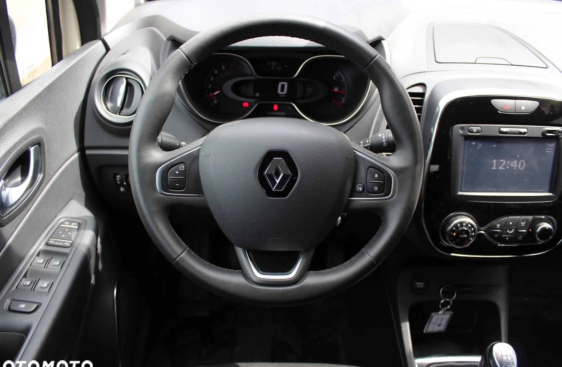 Renault Captur cena 59900 przebieg: 21200, rok produkcji 2018 z Golub-Dobrzyń małe 121